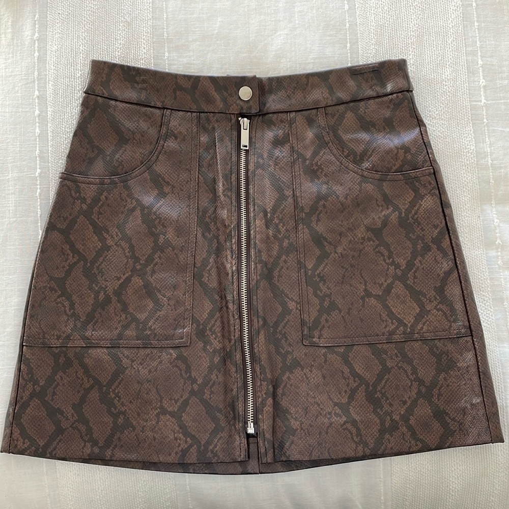 Stradivarius animal print skirt